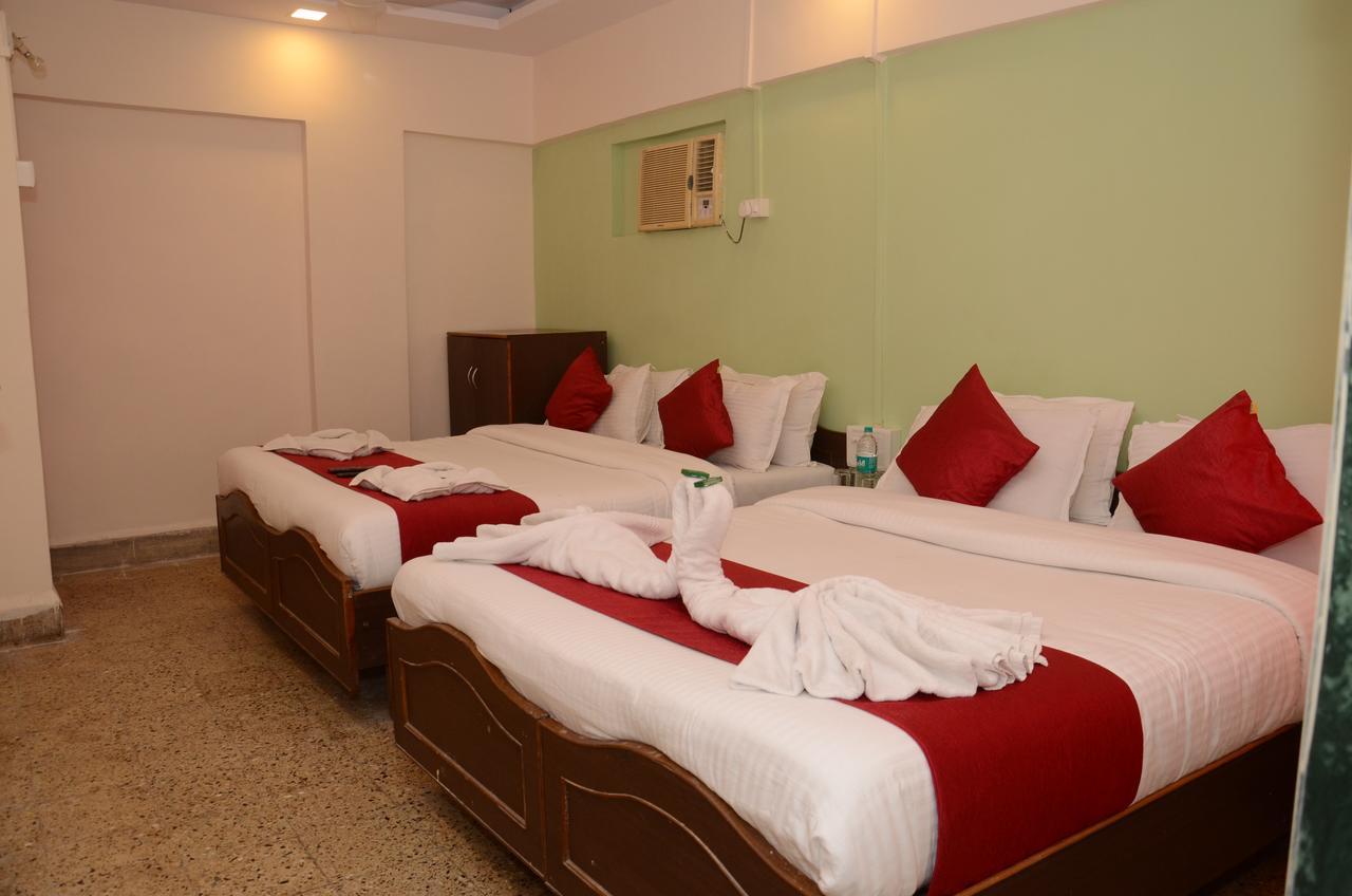 Anil Guest House Mumbai  Buitenkant foto