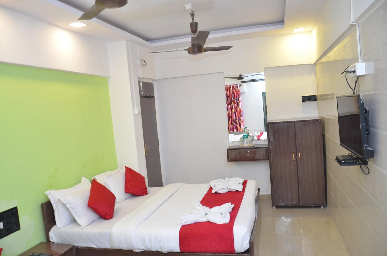 Anil Guest House Mumbai  Buitenkant foto