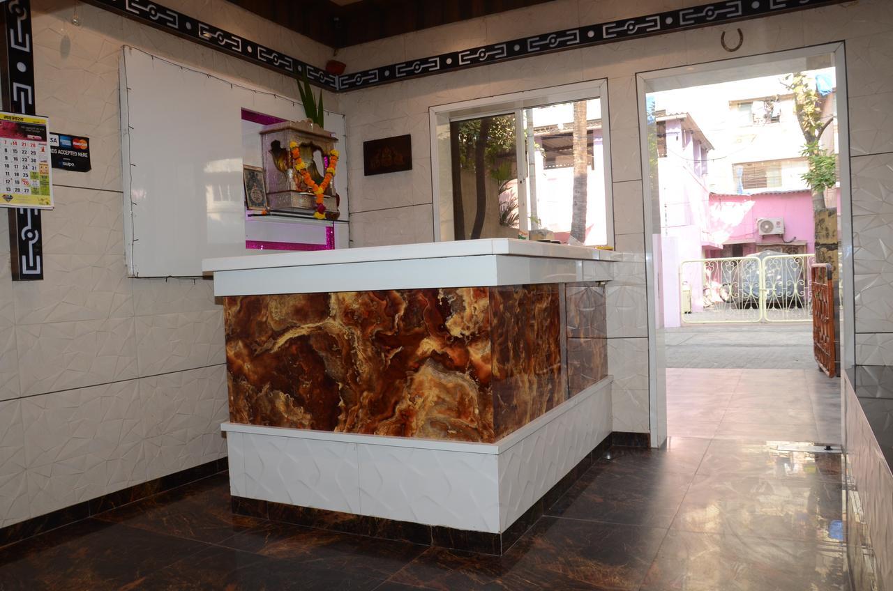Anil Guest House Mumbai  Buitenkant foto