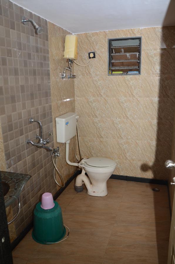 Anil Guest House Mumbai  Buitenkant foto