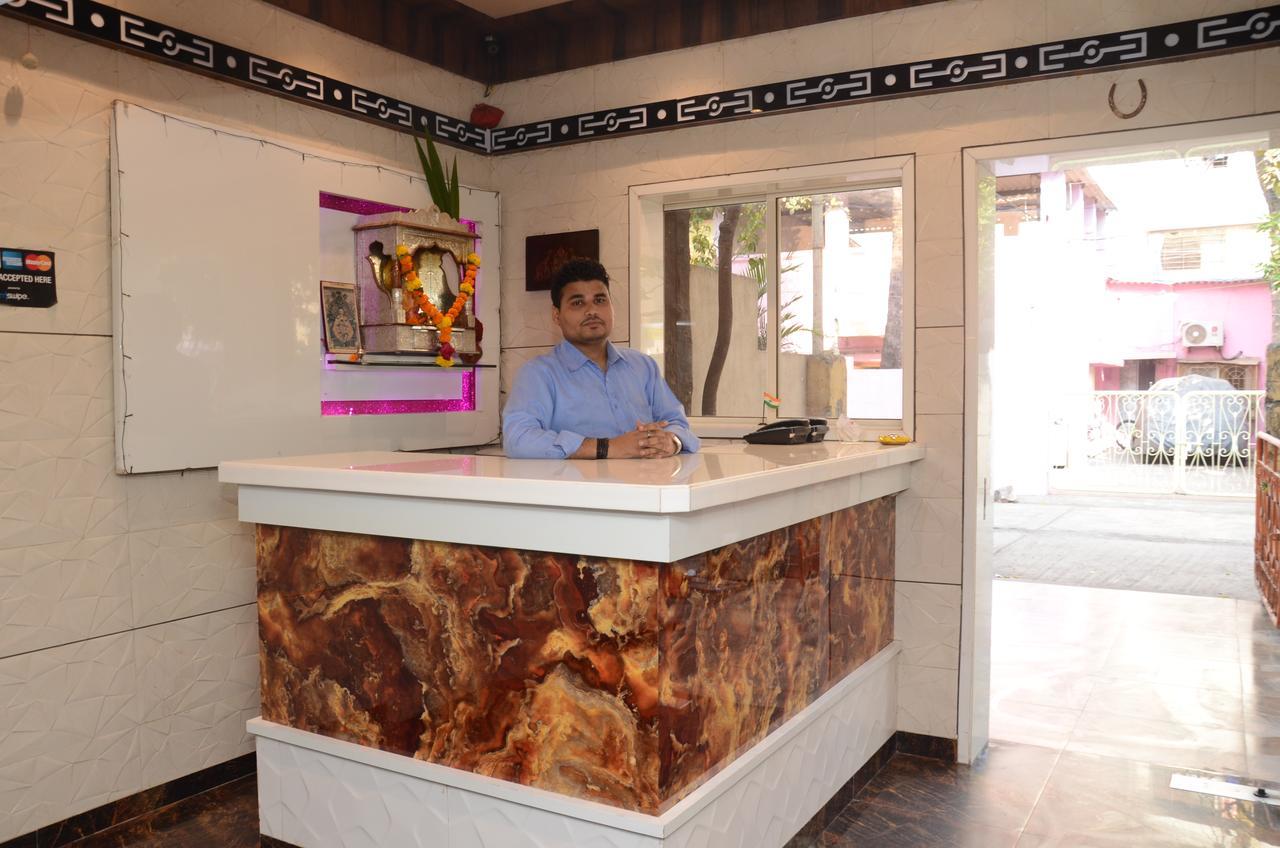 Anil Guest House Mumbai  Buitenkant foto