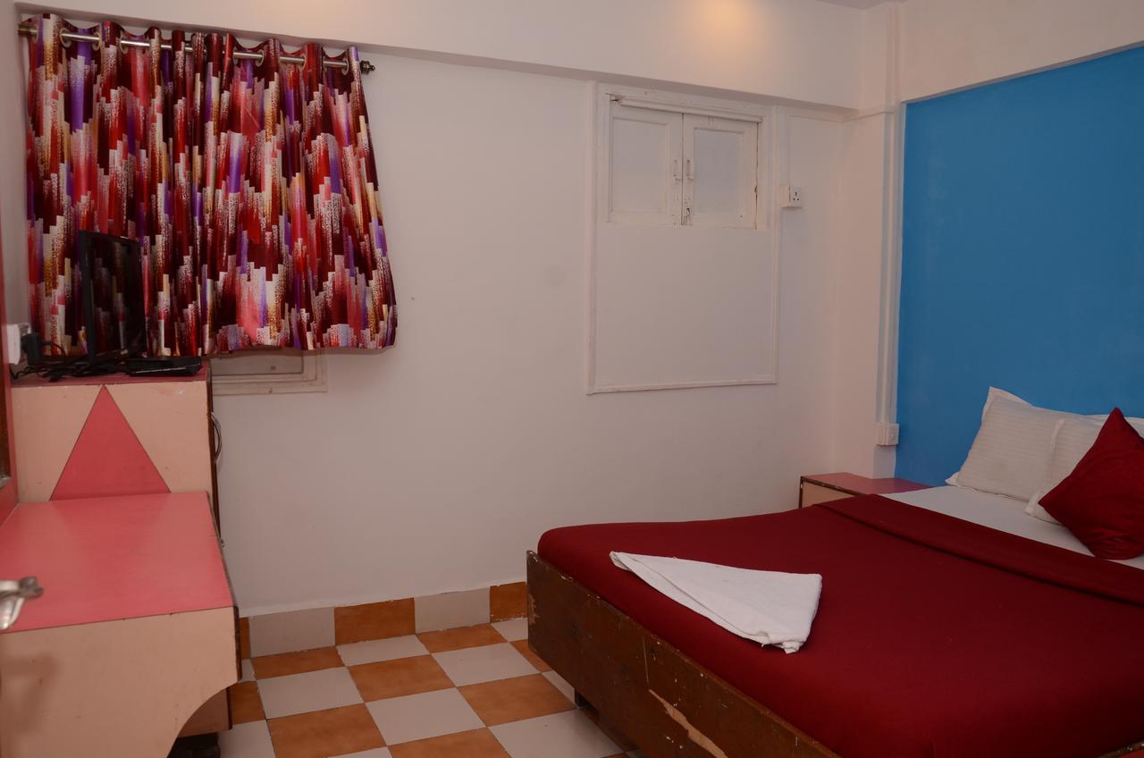 Anil Guest House Mumbai  Buitenkant foto