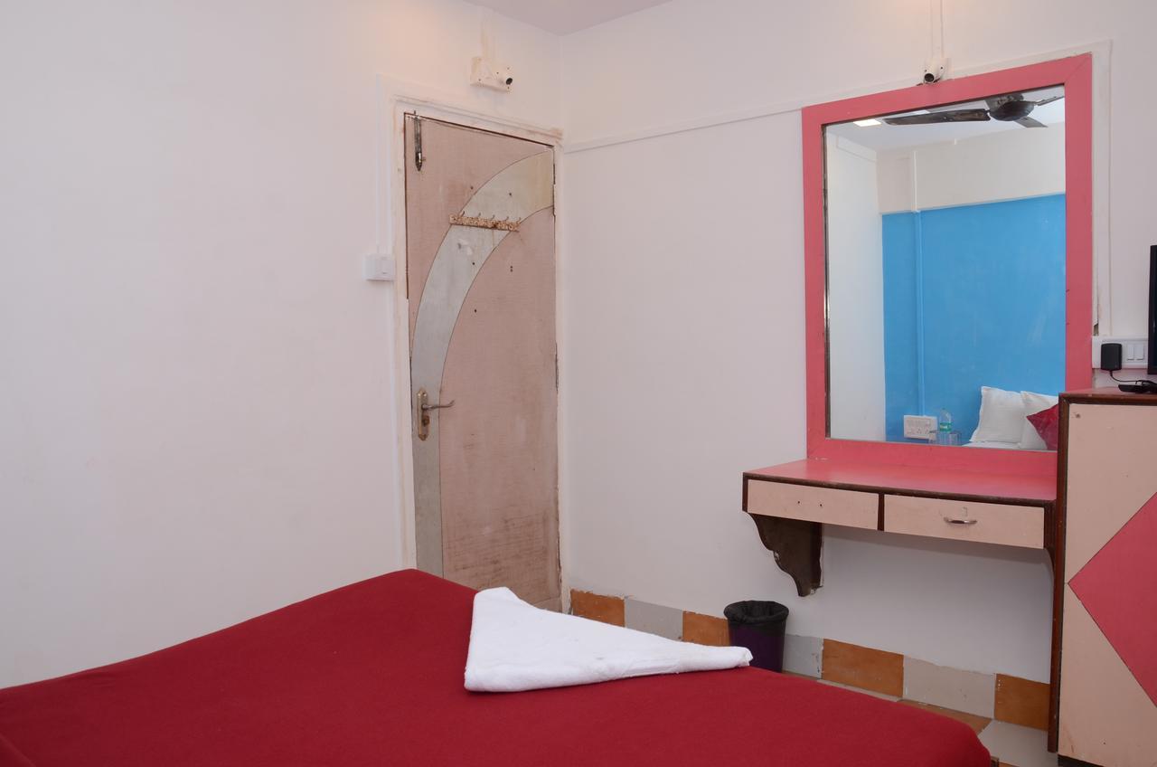 Anil Guest House Mumbai  Buitenkant foto